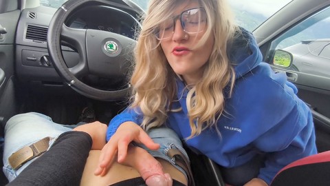 Agente público checo, alemanes fuera de casa, pete en público